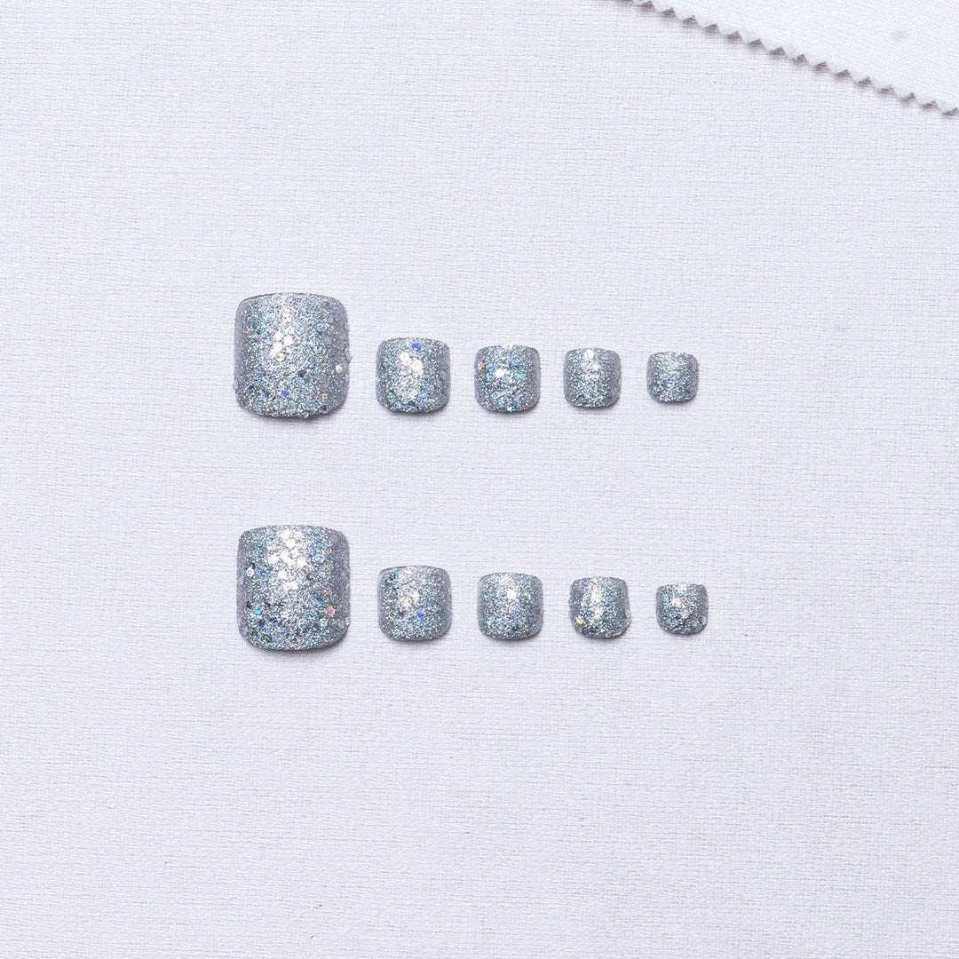 Glamorous Glittery Toe Nail Art Kalsten