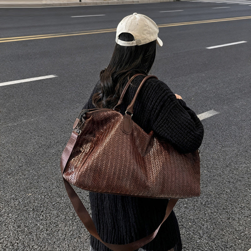 Noble and Durable Travel Bag in Modern Wave Pattern Kalsten