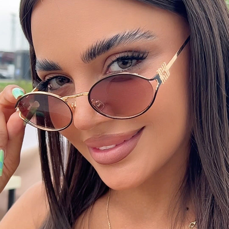 Ladies elegant oval sunglasses Kalsten