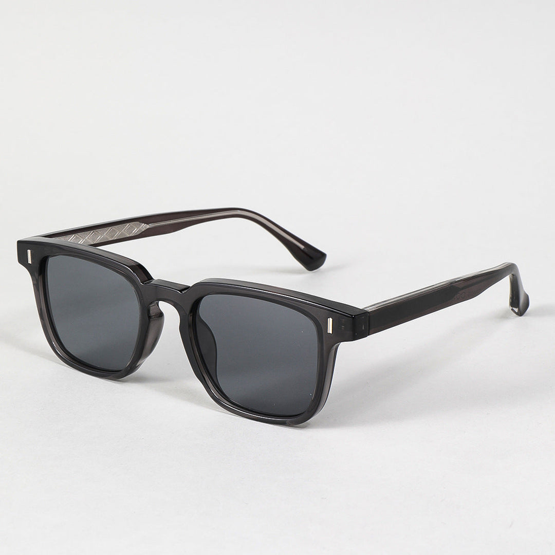 Women's sunglasses in modern statement style with reinforced Kalsten frame