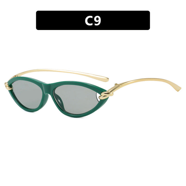 Women's Cat-Eye Sunglasses with Elegant Metal Frame and Protective UV Filter Kalsten