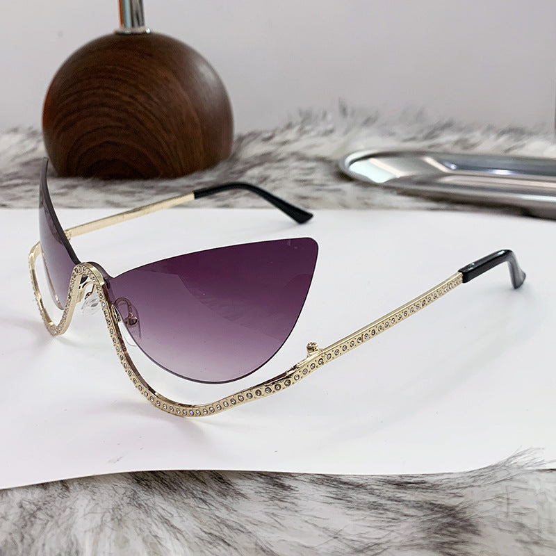 Women's extravagantly shaped Cat-Eye sunglasses with sparkling appliqués Kalsten