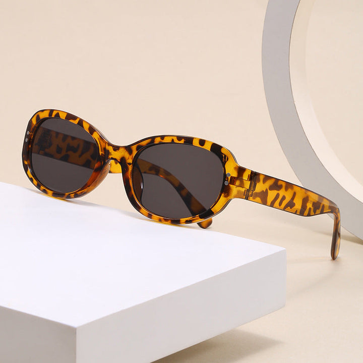 Women's elegant oversized sunglasses with protective UV protection Kalsten