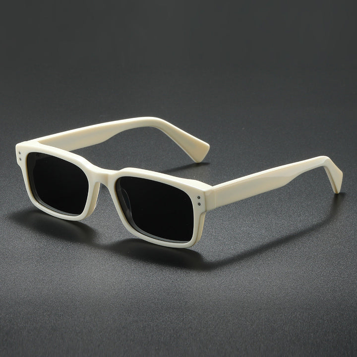 Women's sunglasses in modern, minimalist design Kalsten