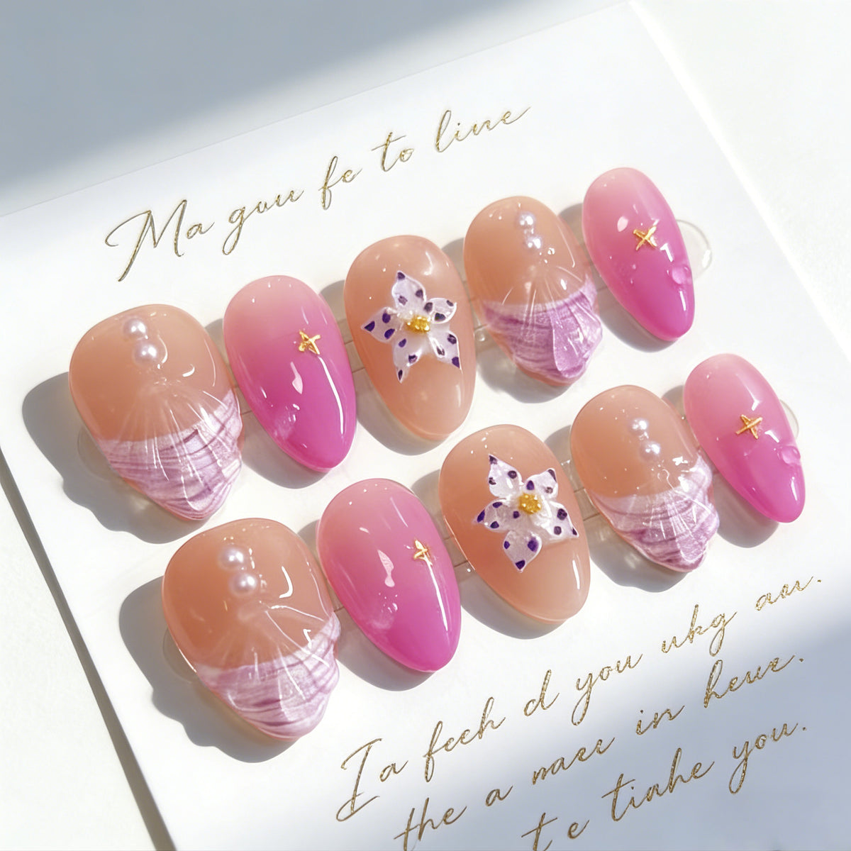 Artificial nail set with elegant rose and gold embellishments Acalora