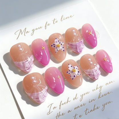 Artificial nail set with elegant rose and gold embellishments Acalora
