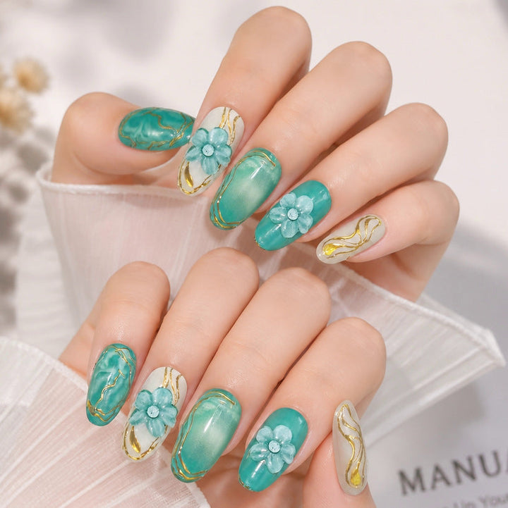 Decorative Floral Press-On Nail Art Set Kalsten