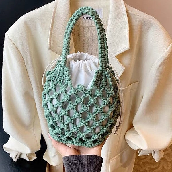 Fashionable handbag made of braided material Kalsten