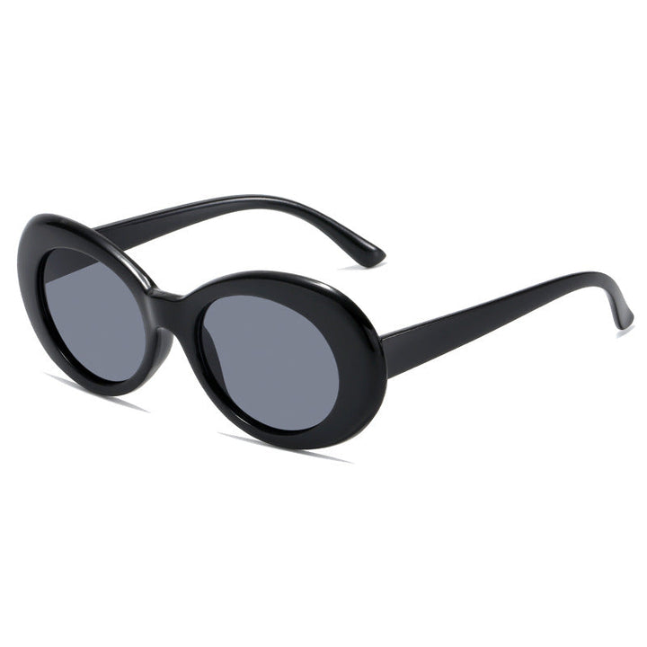 Ladies retro-inspired sunglasses with an elegant, oval frame Kalsten