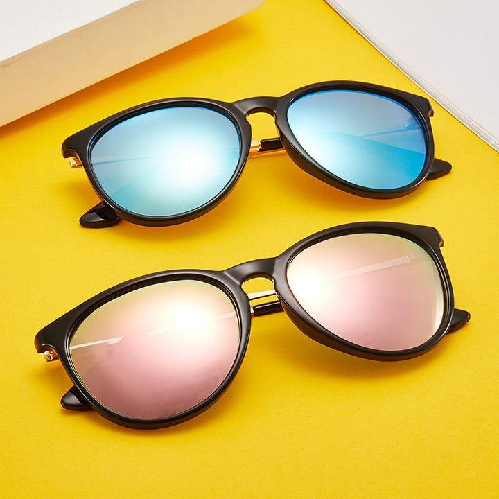 Women's fashionable and elegant sunglasses with high-quality plastic frame and mirrored lenses Kalsten