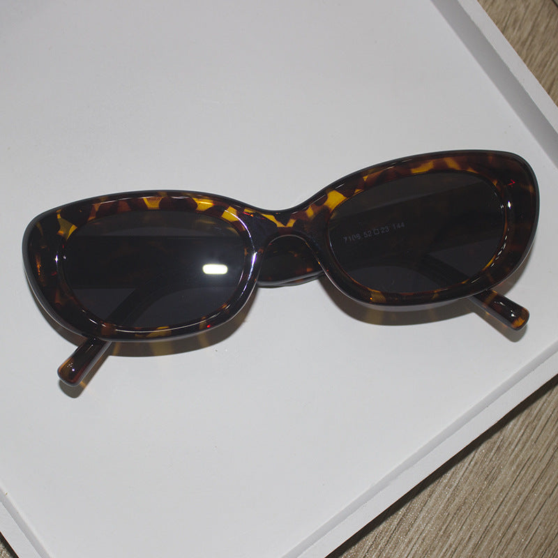 Fashionable Cat-Eye Sunglasses Kalsten