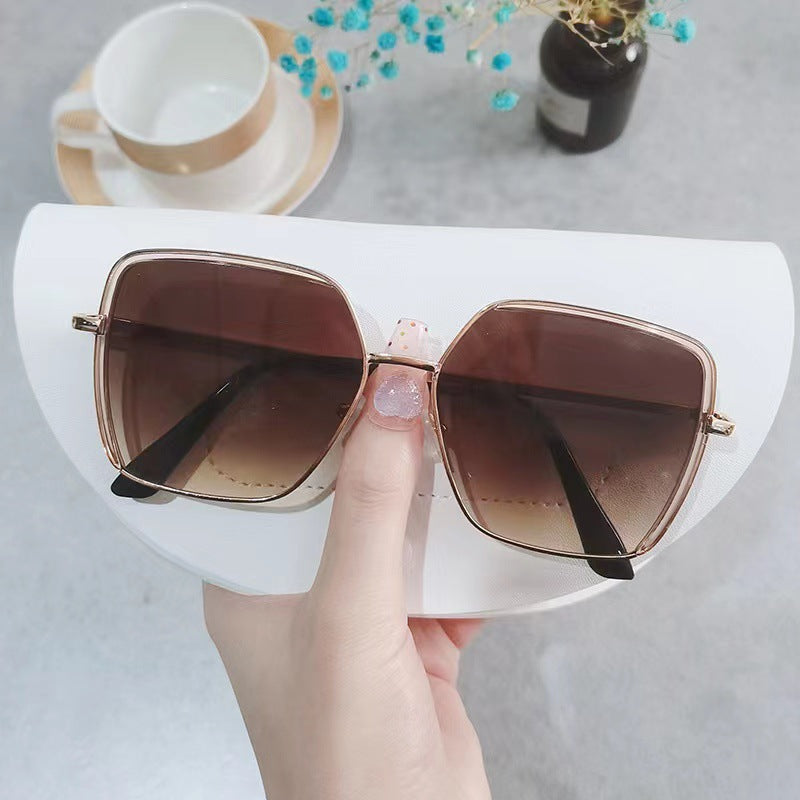 Ladies stylish oversized sunglasses Kalsten