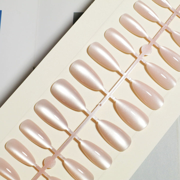 Glittery Stiletto Press-On Nail Set Kalsten
