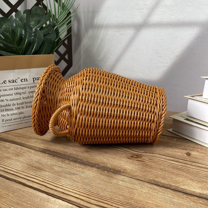 Ladies stylish woven decorative basket Kalsten