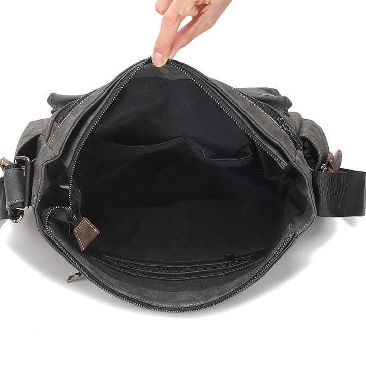 Shoulder bag with multiple compartments Kalsten