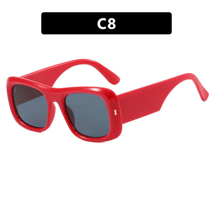 Women's square sunglasses with reflective protective lenses and modern frame construction Kalsten