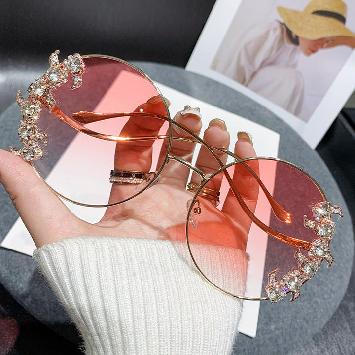 Women's fashion sunglasses with extravagant design and sparkling accents Kalsten