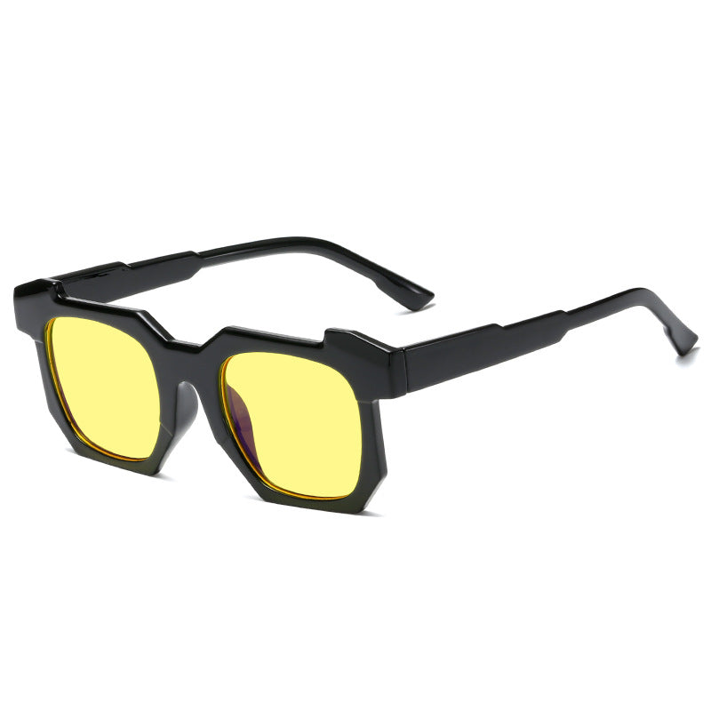 Ladies geometric sunglasses with striking, high-quality plastic frame Kalsten