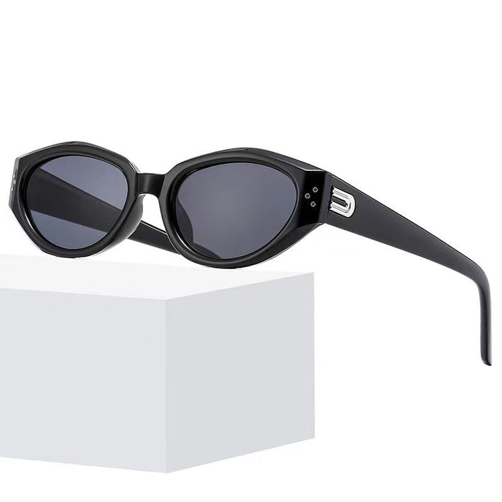 Women's fashionable retro sunglasses in cat eye style Kalsten