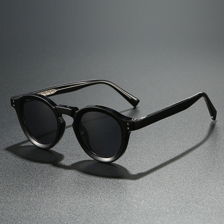 Ladies fashionable sunglasses in a stylish round design by Kalsten