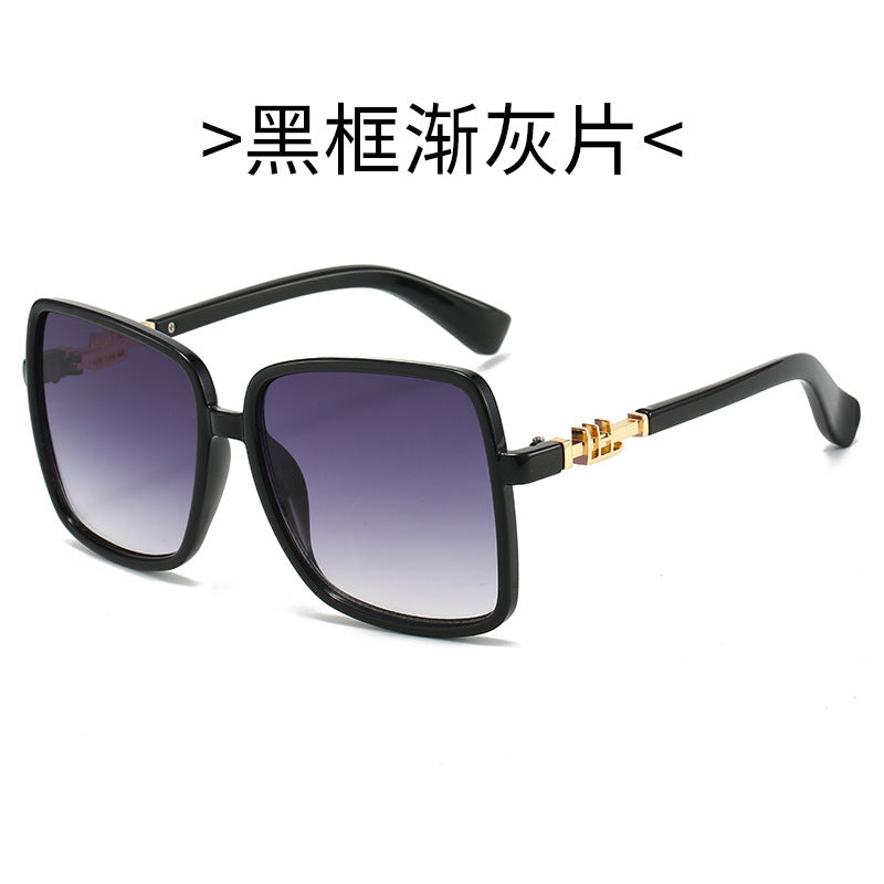 Women's Fashion Sunglasses with Unique Gradient Kalsten