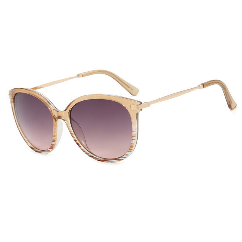 Women's sunglasses in trendy cat-eye design with lightweight frame and UV protection Kalsten
