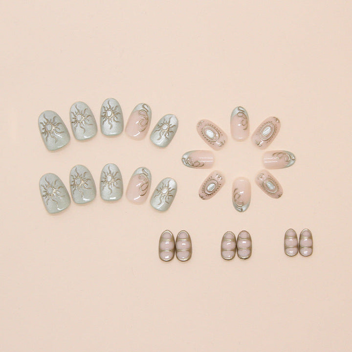 Artistic Sun-Embellished Press-On Nail Tips Kalsten