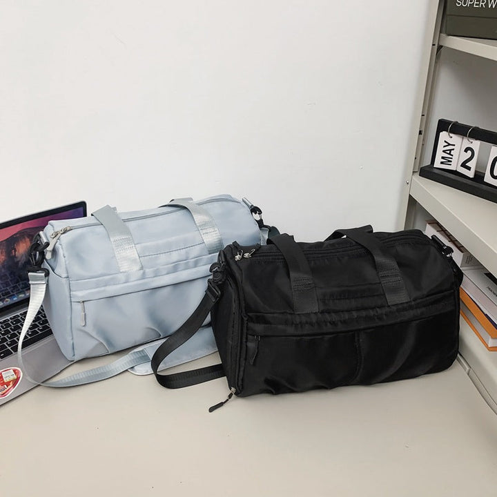 Sporty travel bag with multiple spacious compartments Kalsten