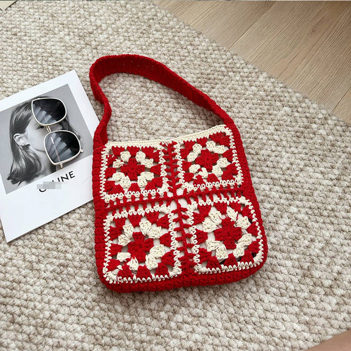 Crocheted shoulder bag with folkloric design Kalsten