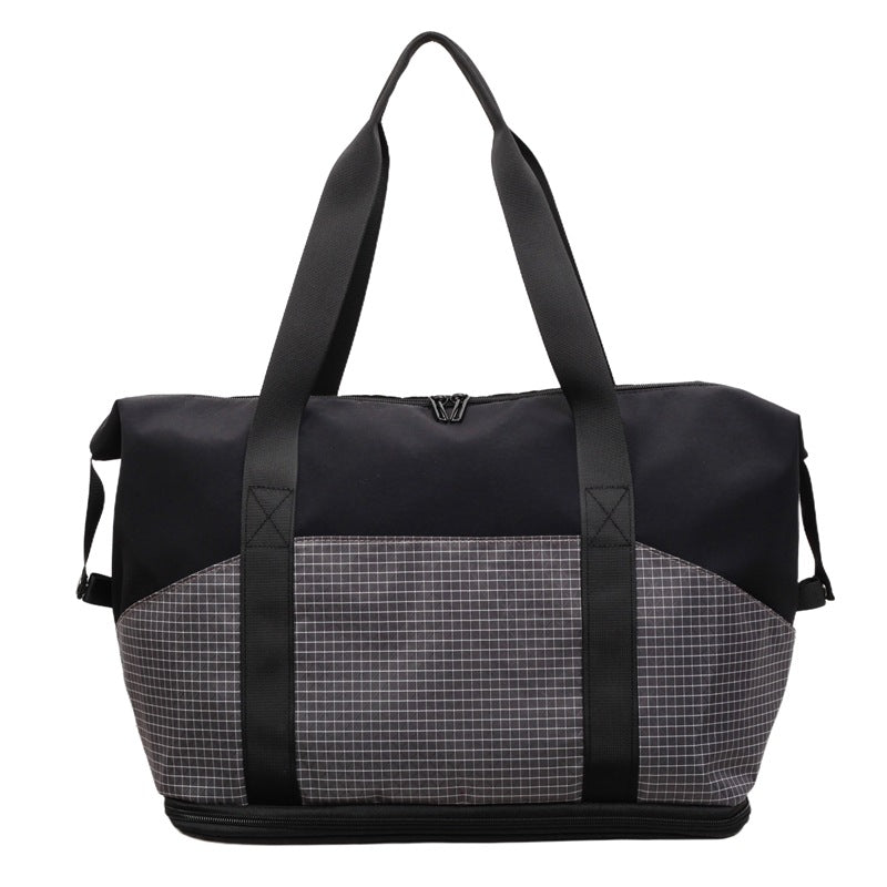 Multifunctional sports and travel bag with innovative compartment arrangement Kalsten