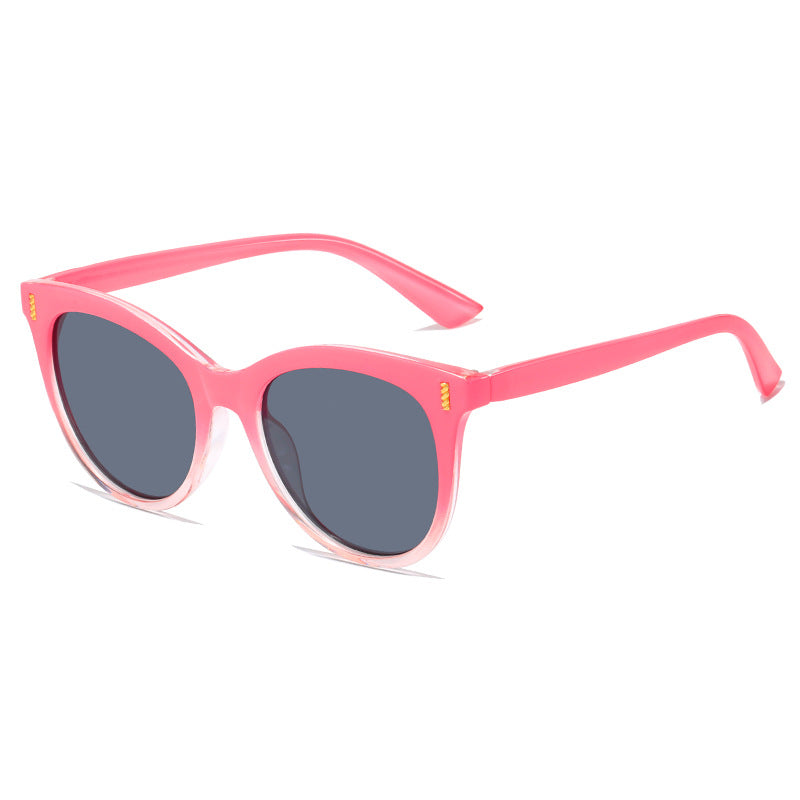 Women's fashionable cat-eye sunglasses with striking design Kalsten