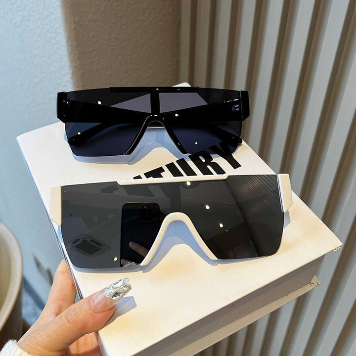 Women's futuristic sports sunglasses with UV protection and wide lens area Kalsten