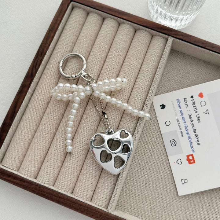 Heart-Shaped Charm Keychain with Beaded Bow Kalsten