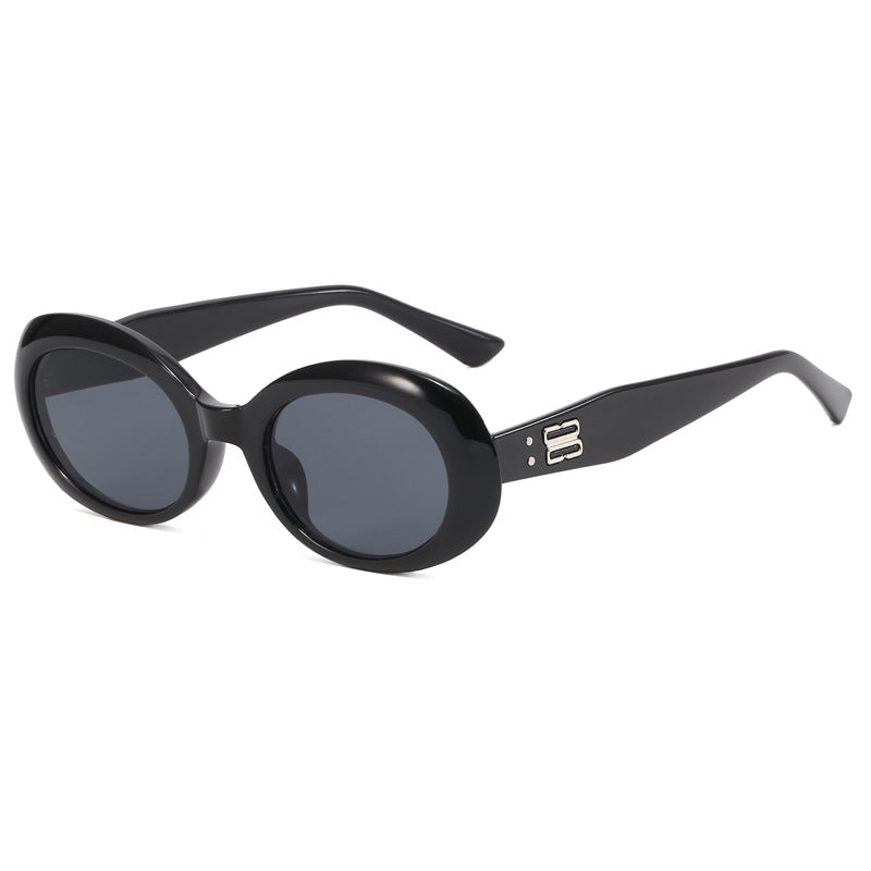 Women Retro-inspired Sunglasses with Wide Frame Kalsten
