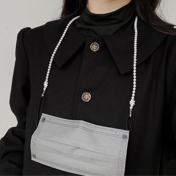Elegant Pearl-Detail Eyewear Chain Kalsten