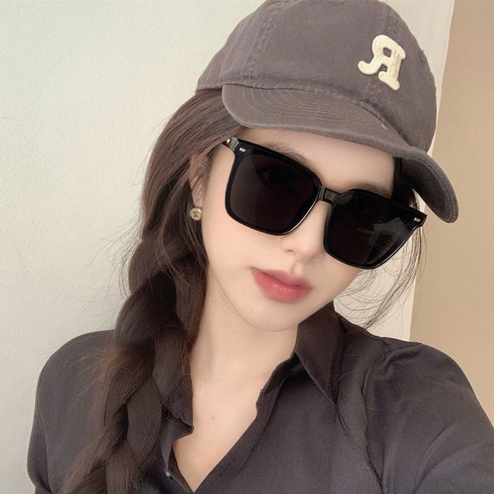 Women's square sunglasses with stylish design and UV protection Kalsten