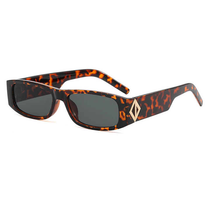 Women's fashionable rectangular sunglasses with stylish metal application Kalsten