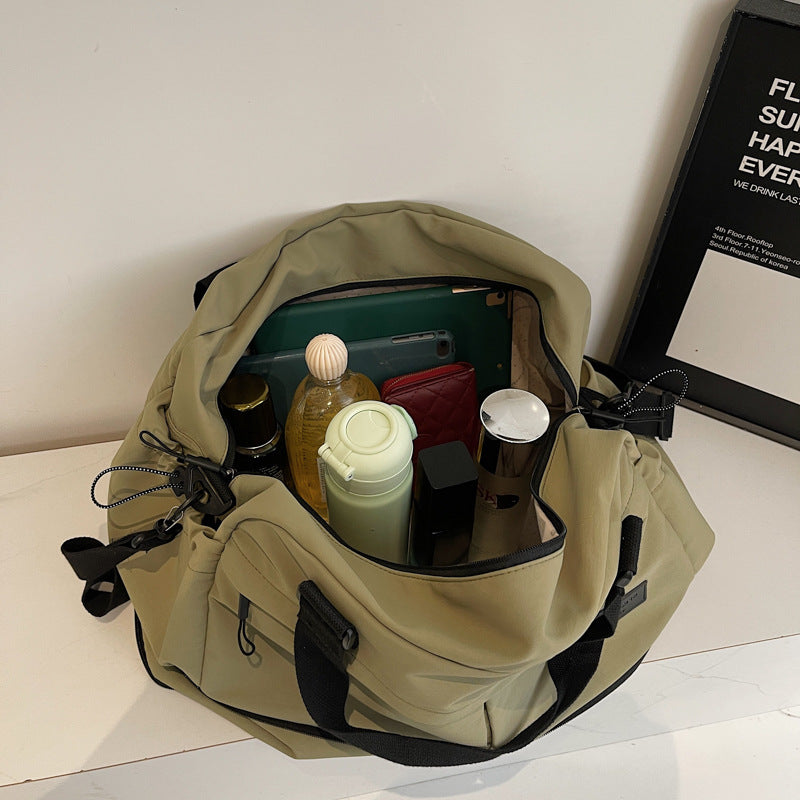 Sporty travel bag with innovative compartments Kalsten
