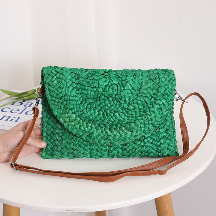 Handcrafted basket bag in elegant wave pattern Kalsten