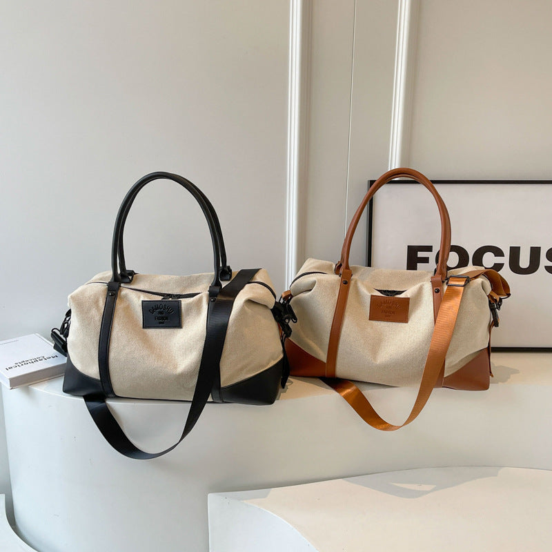Stylish and Spacious Sports Bag with Removable Shoulder Straps Kalsten