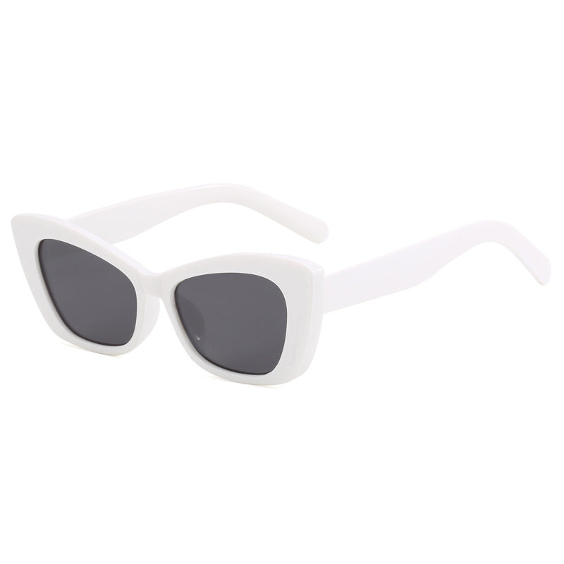 Ladies Cat-Eye Sunglasses with Stylish Elements Kalsten