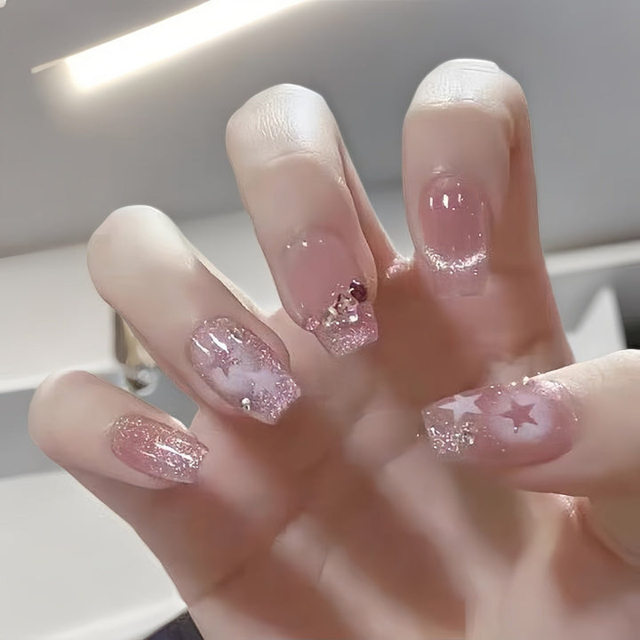 Artificial nails with elegant gradient and glitter accents Kalsten