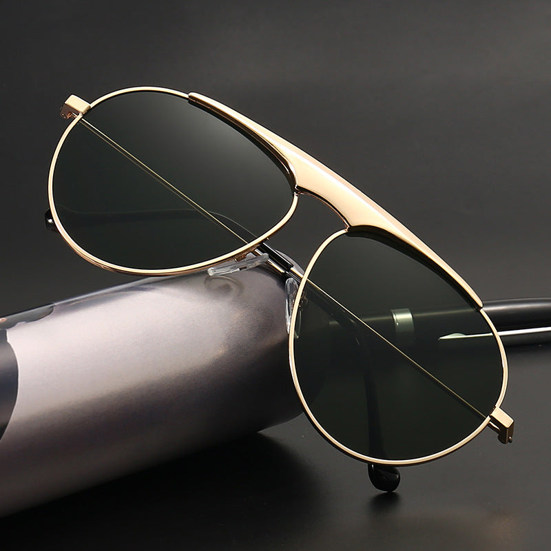 Fashionable Pilot Sunglasses Kalsten
