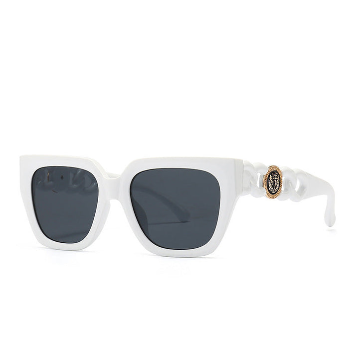 Women's oversized sunglasses with luxurious chain accents Kalsten
