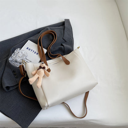 Spacious Soft Leather Tote Bag Acalora
