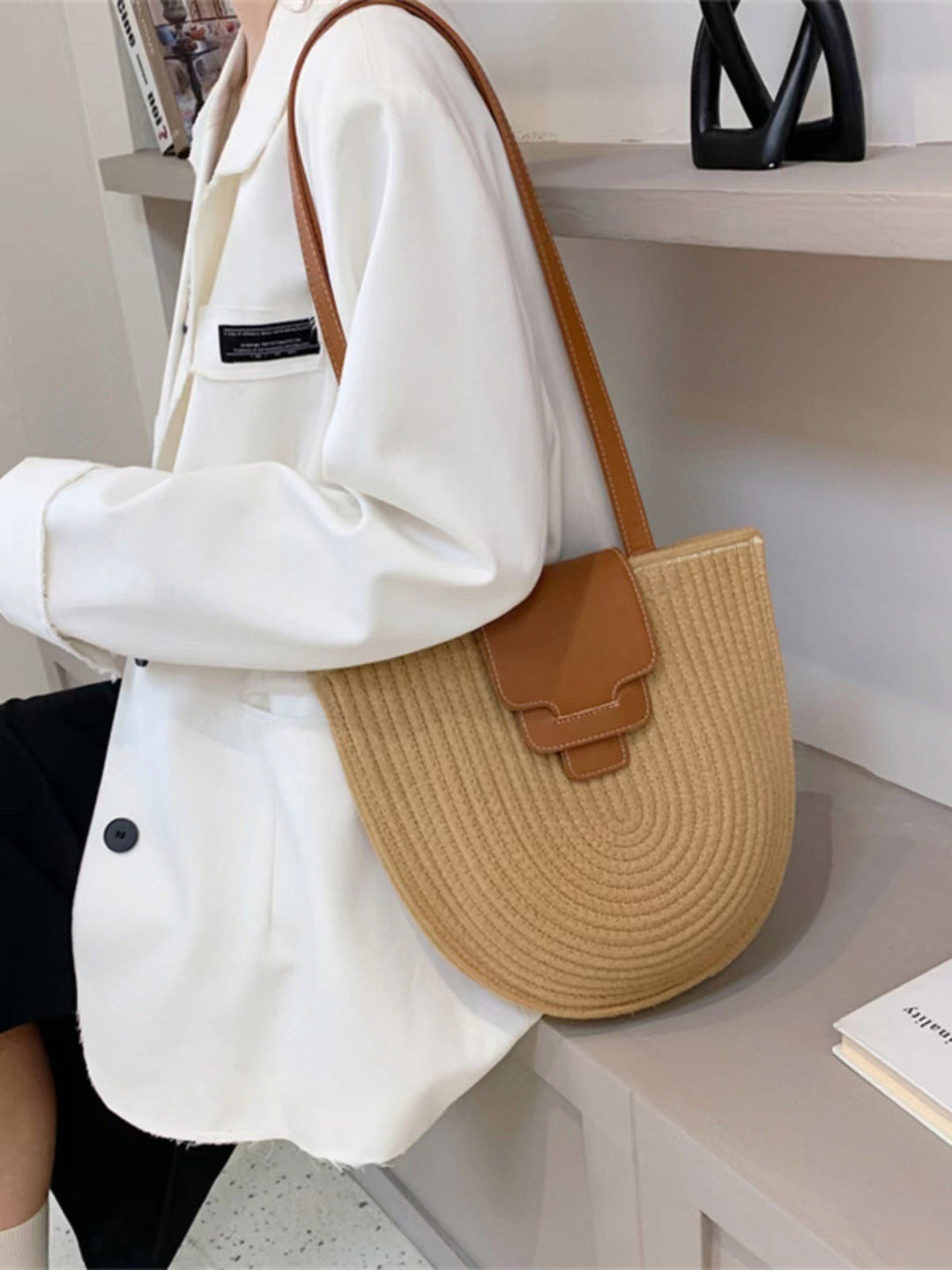 Fashionable Tote Bag Made of Woven Material with Playful Pendant Kalsten