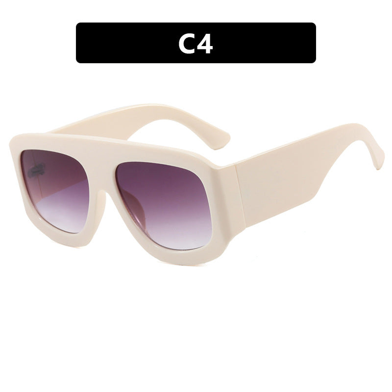 Ladies fashionable oversized sunglasses with wide frame and protective UV filter Kalsten
