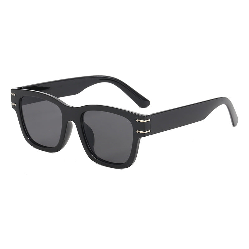 Women's fashionable oversized sunglasses with durable plastic frame Kalsten