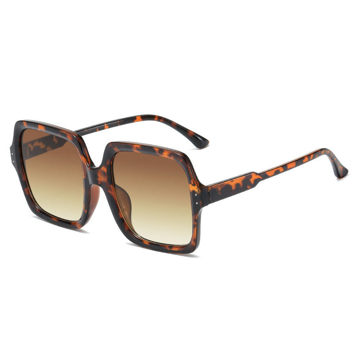Women’s trendy oversized sunglasses with modern design Kalsten