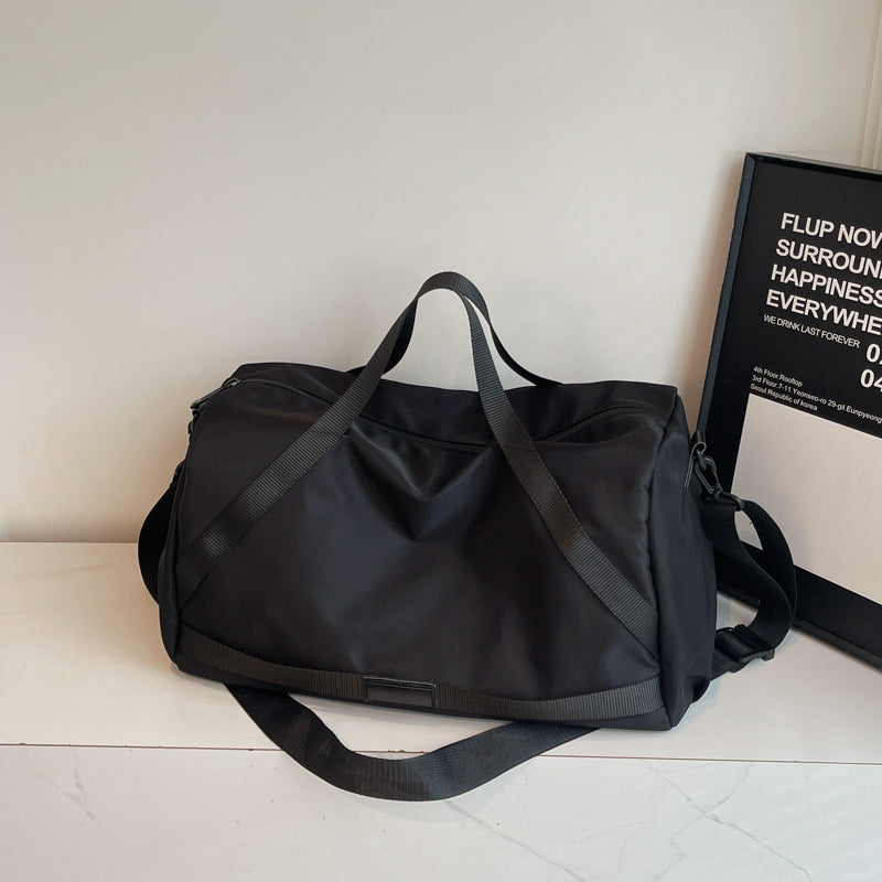 Leisure travel bag with multiple inner compartments Kalsten